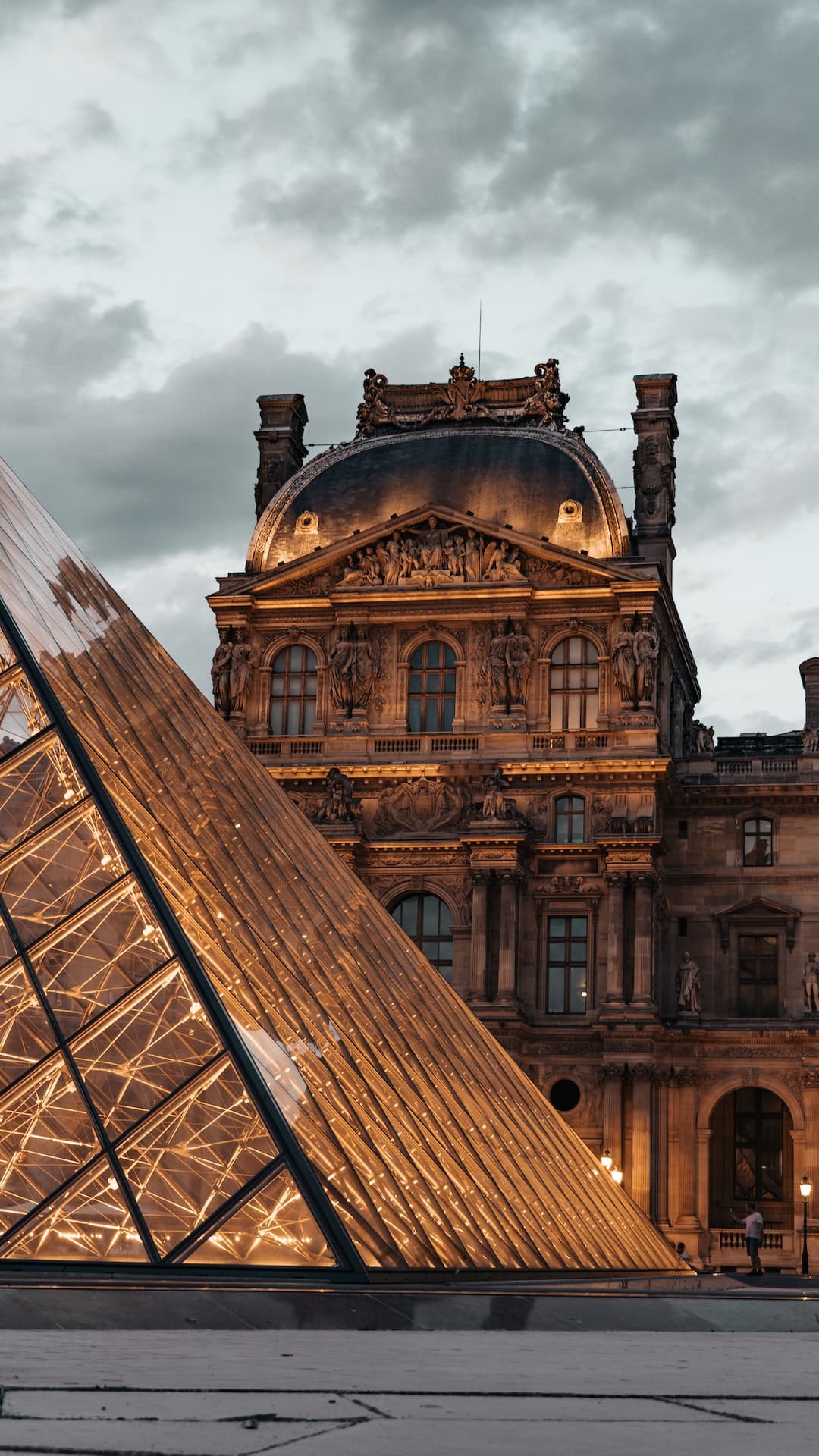 Le Louvre et la seconde guerre mondiale : entre menace et sauvegarde