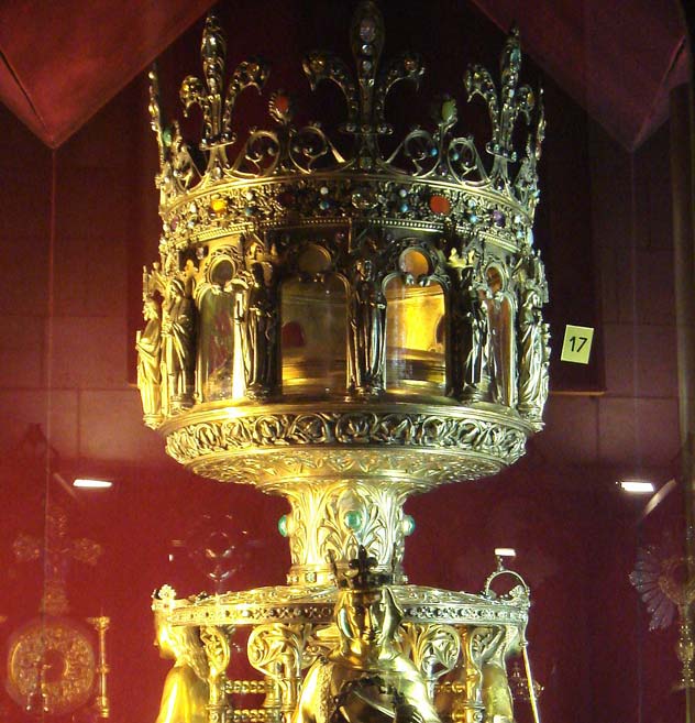 Trésors et reliques de la Sainte-Chapelle de Paris