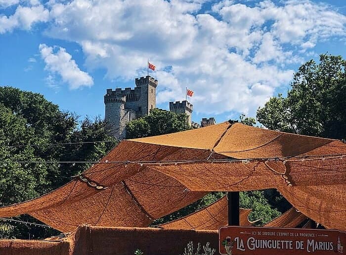 Un voyage dans le temps : histoire magnifique du château de la Barben